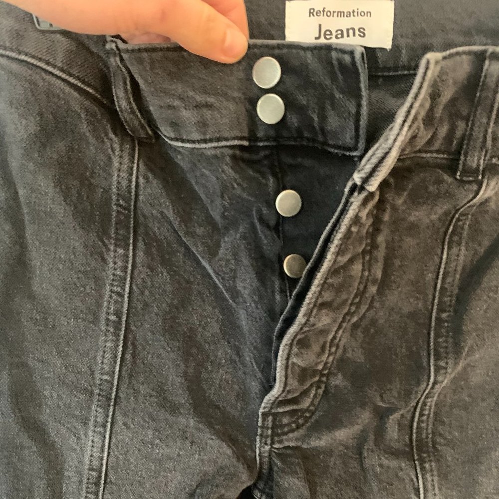 Reformation Charlie Seamed Jean - size 26